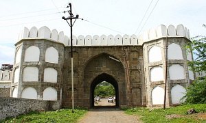 Kille ark Gate i.e.Kaala Darwaza: 