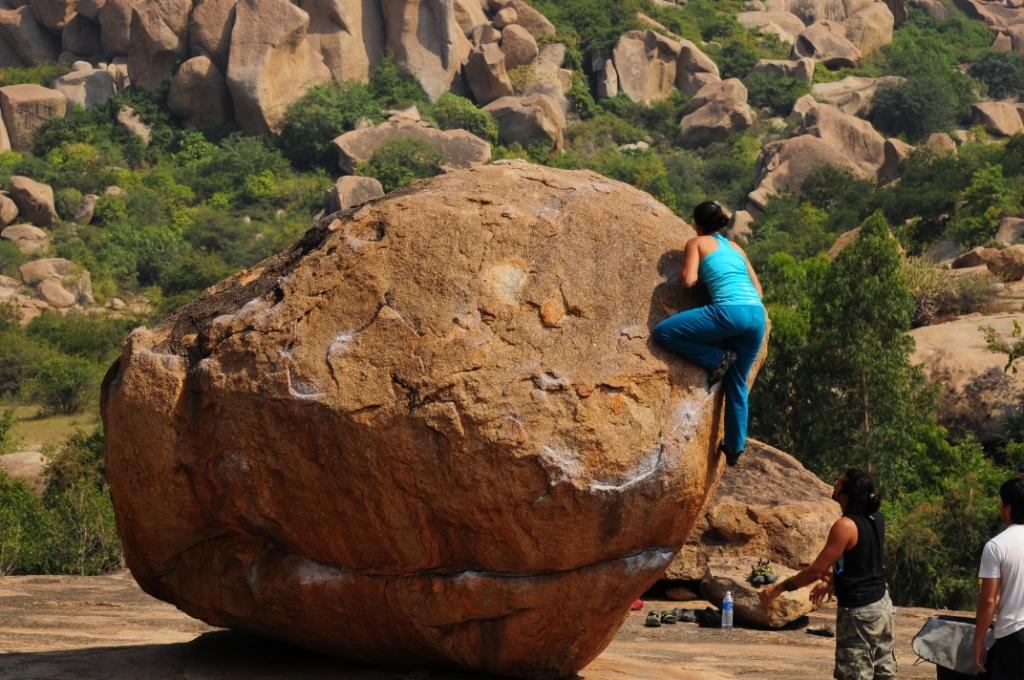 boulderin at Rishimukh